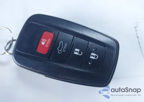 2021 Toyota Highlander Platinum z USA, uszkodzony, nr VIN 5TDFZRAH9MS079311